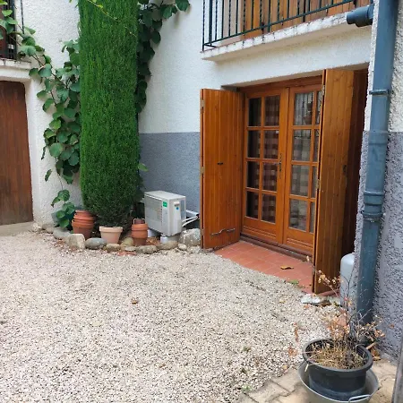 Homestay L'habitacio De Rufa *