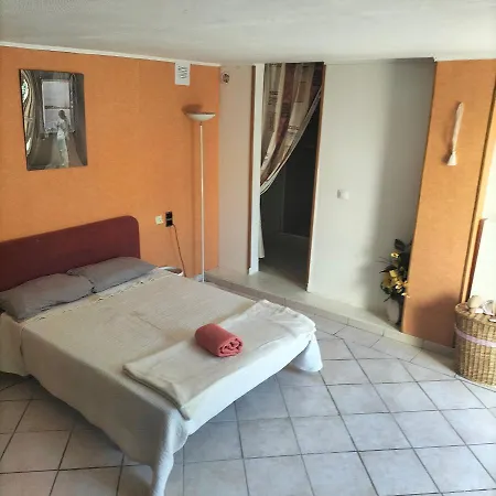 L'habitacio De Rufa Homestay